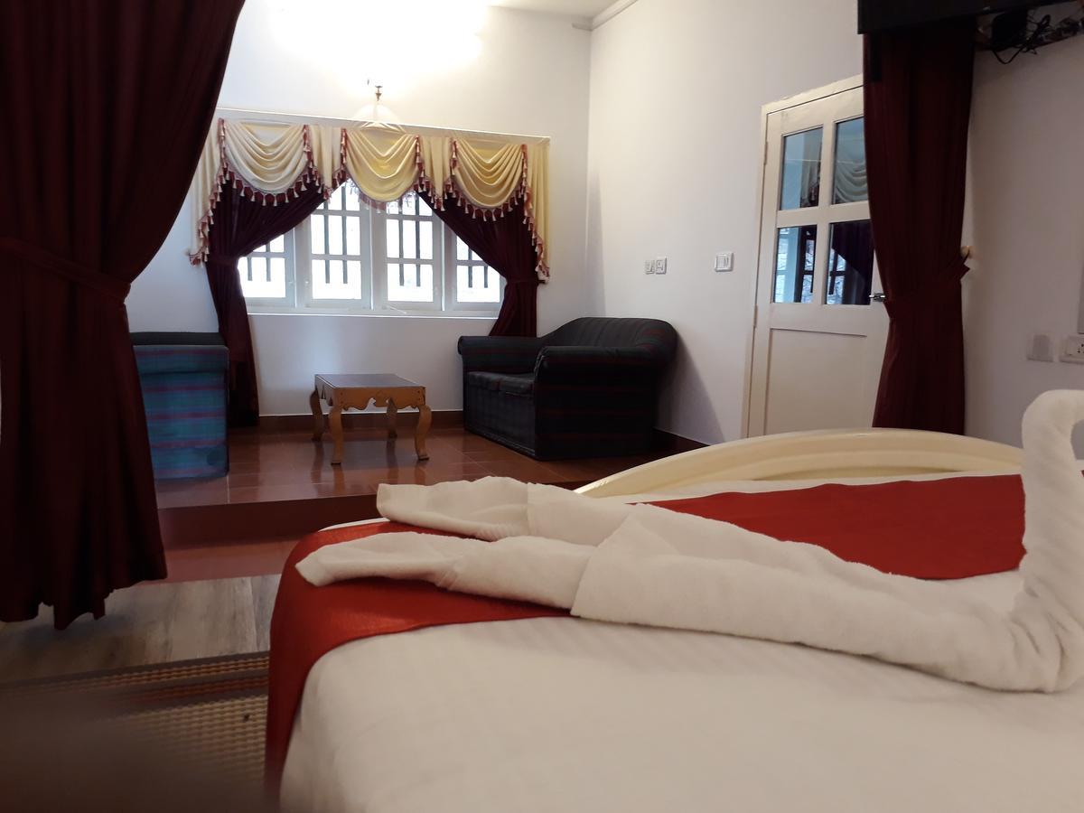 Golden Green Hotell Munnar Eksteriør bilde