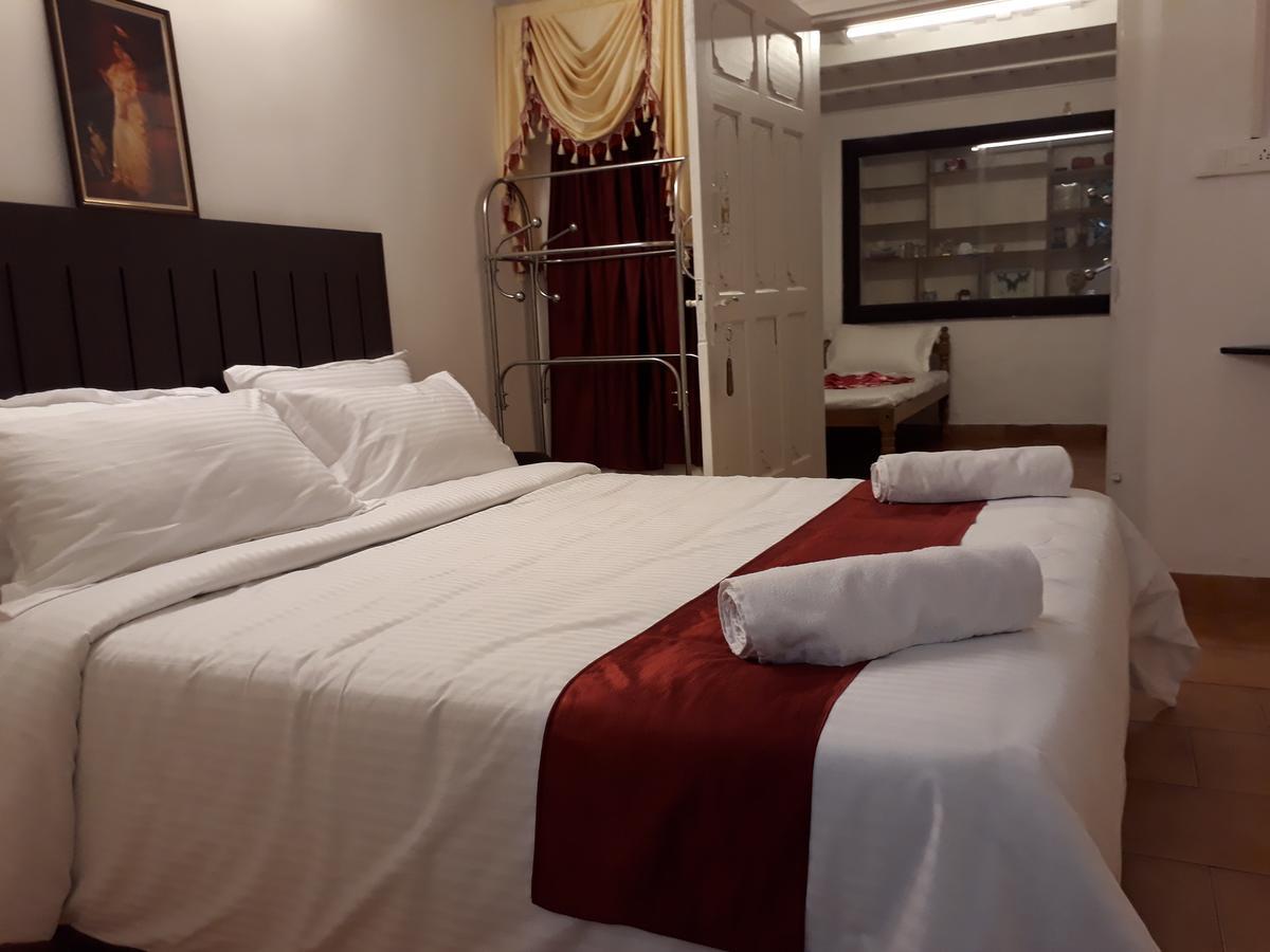 Golden Green Hotell Munnar Eksteriør bilde